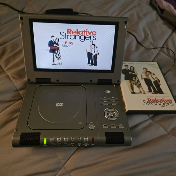 Portable DVD Player with Screen - Gray - Picture 3 of 6